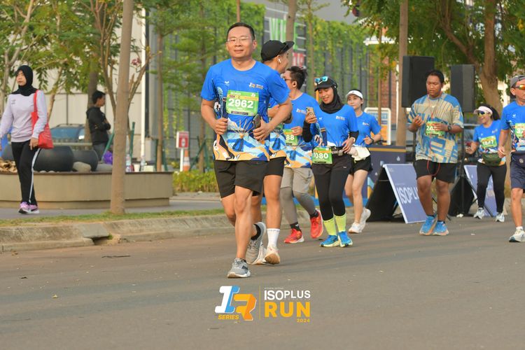 Race photo from ISOPlus Run 2024 Jakarta
