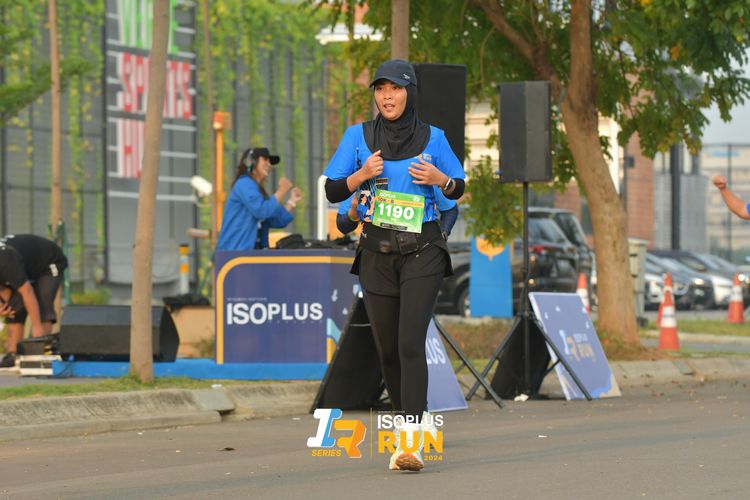 Race photo from ISOPlus Run 2024 Jakarta