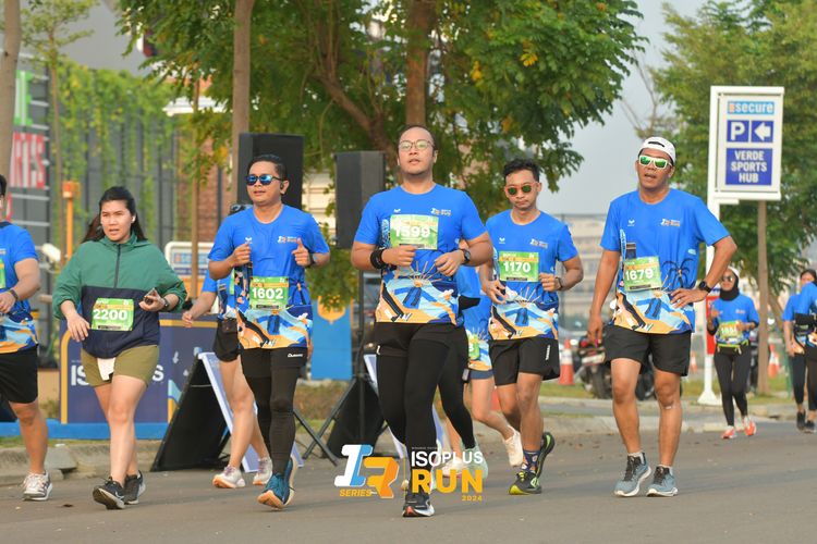 Race photo from ISOPlus Run 2024 Jakarta