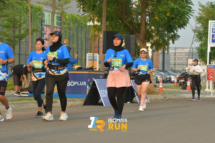 Race photo from ISOPlus Run 2024 Jakarta