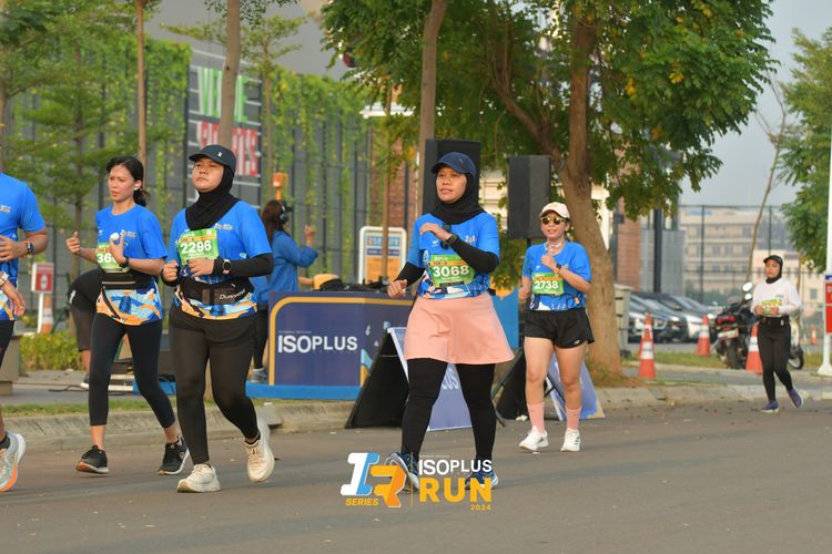 Race photo from ISOPlus Run 2024 Jakarta