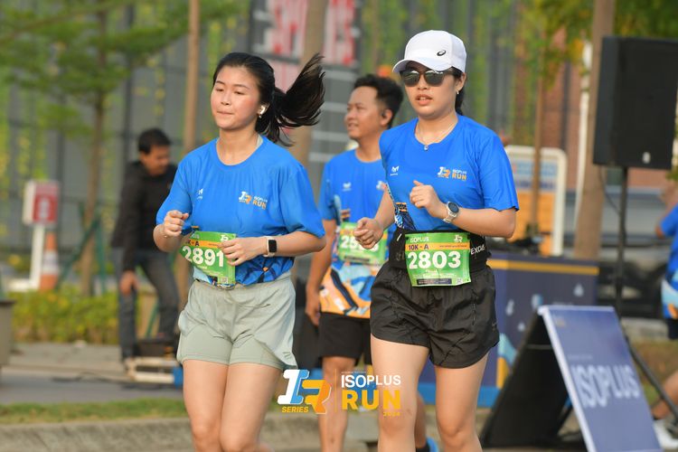 Race photo from ISOPlus Run 2024 Jakarta