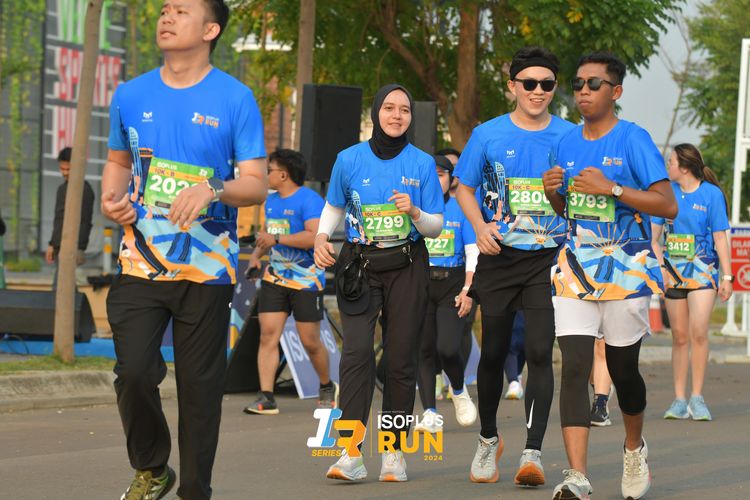 Race photo from ISOPlus Run 2024 Jakarta