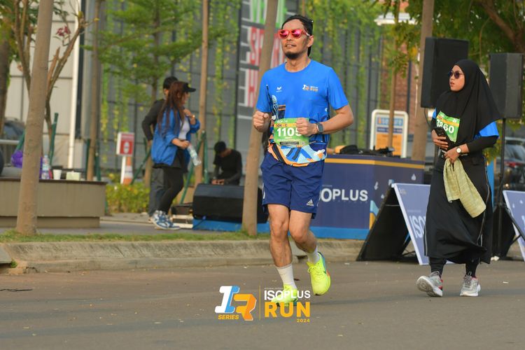 Race photo from ISOPlus Run 2024 Jakarta
