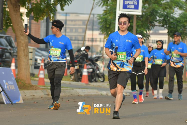 Race photo from ISOPlus Run 2024 Jakarta