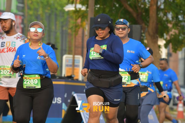 Race photo from ISOPlus Run 2024 Jakarta