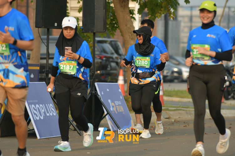 Race photo from ISOPlus Run 2024 Jakarta