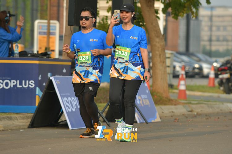 Race photo from ISOPlus Run 2024 Jakarta