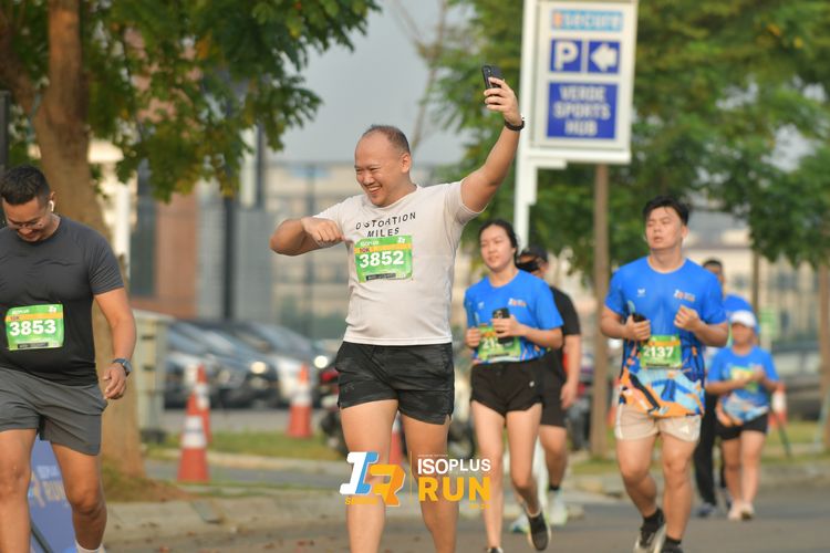 Race photo from ISOPlus Run 2024 Jakarta