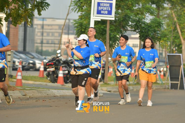 Race photo from ISOPlus Run 2024 Jakarta