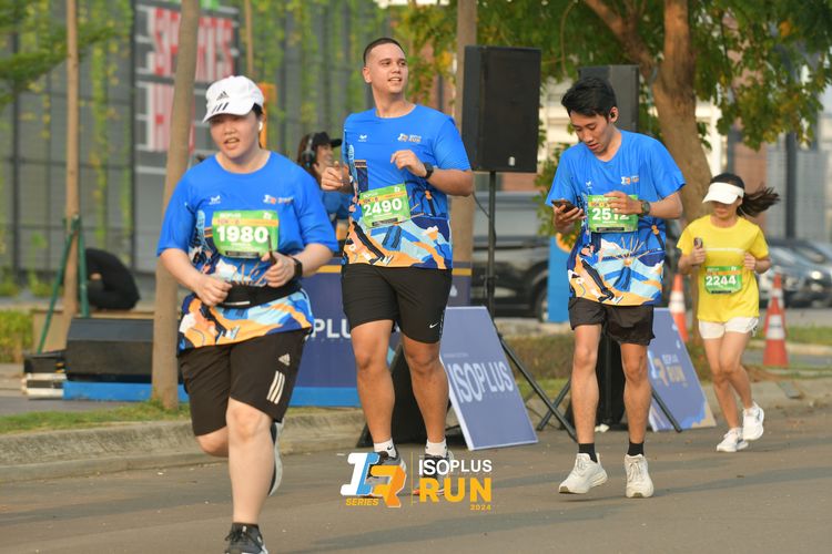 Race photo from ISOPlus Run 2024 Jakarta