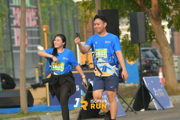 Race photo from ISOPlus Run 2024 Jakarta