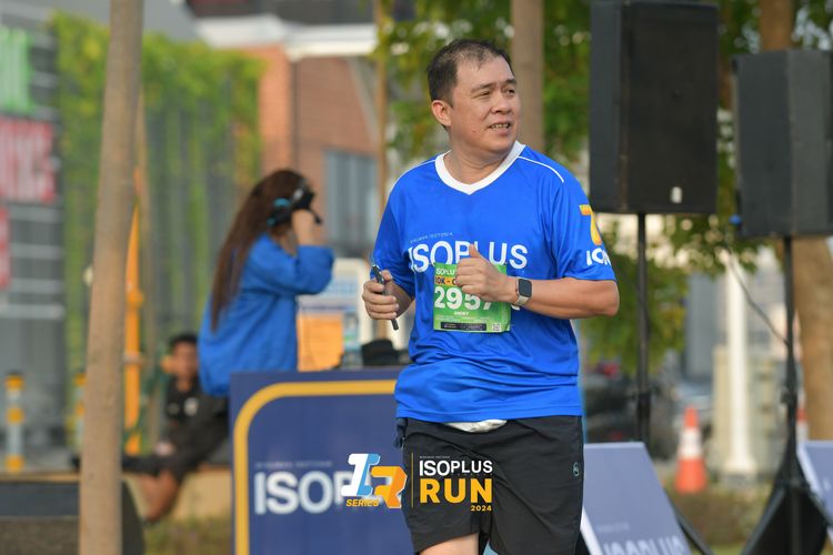 Race photo from ISOPlus Run 2024 Jakarta