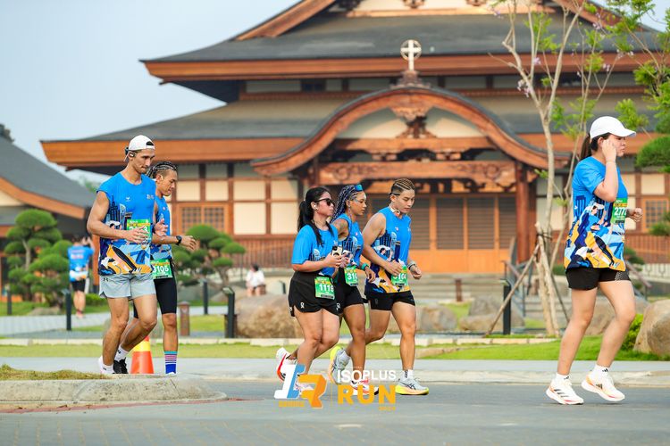 Race photo from ISOPlus Run 2024 Jakarta