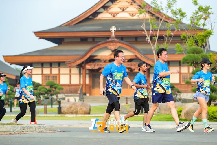 Race photo from ISOPlus Run 2024 Jakarta