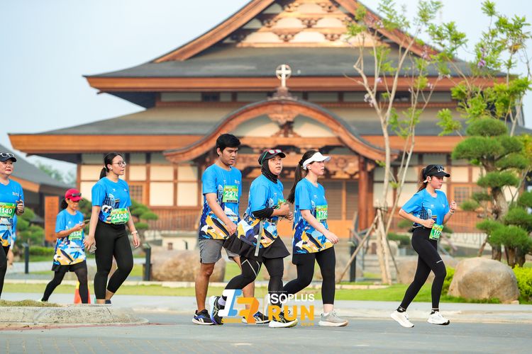 Race photo from ISOPlus Run 2024 Jakarta
