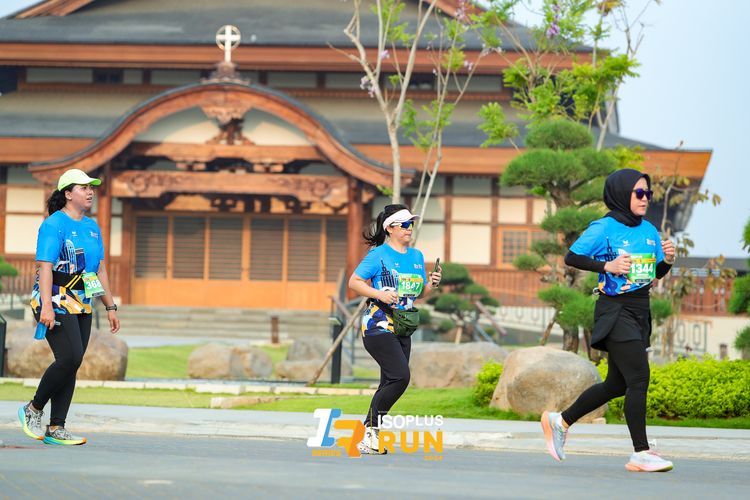 Race photo from ISOPlus Run 2024 Jakarta