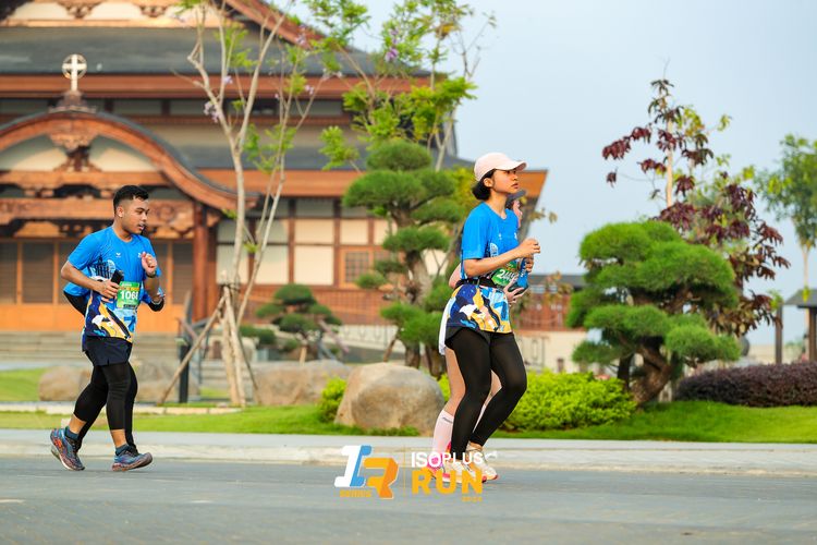 Race photo from ISOPlus Run 2024 Jakarta