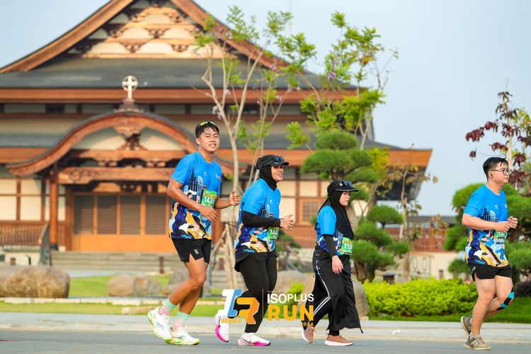 Race photo from ISOPlus Run 2024 Jakarta