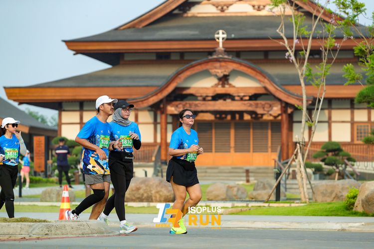 Race photo from ISOPlus Run 2024 Jakarta