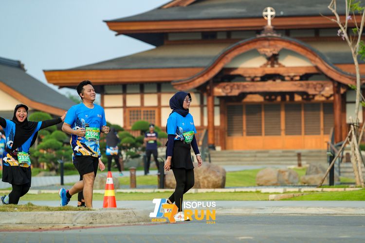 Race photo from ISOPlus Run 2024 Jakarta
