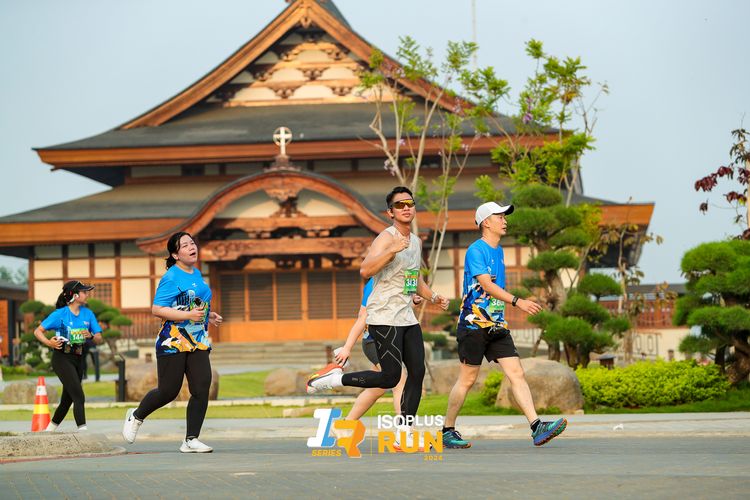 Race photo from ISOPlus Run 2024 Jakarta