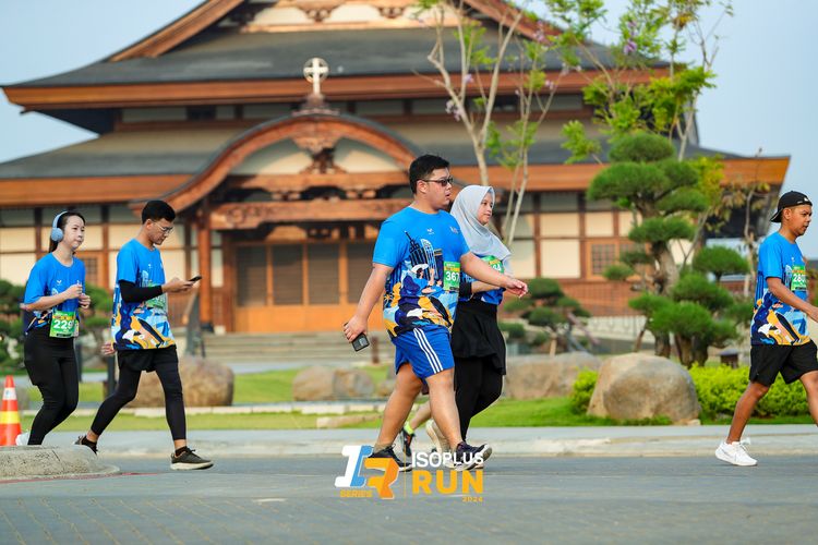 Race photo from ISOPlus Run 2024 Jakarta
