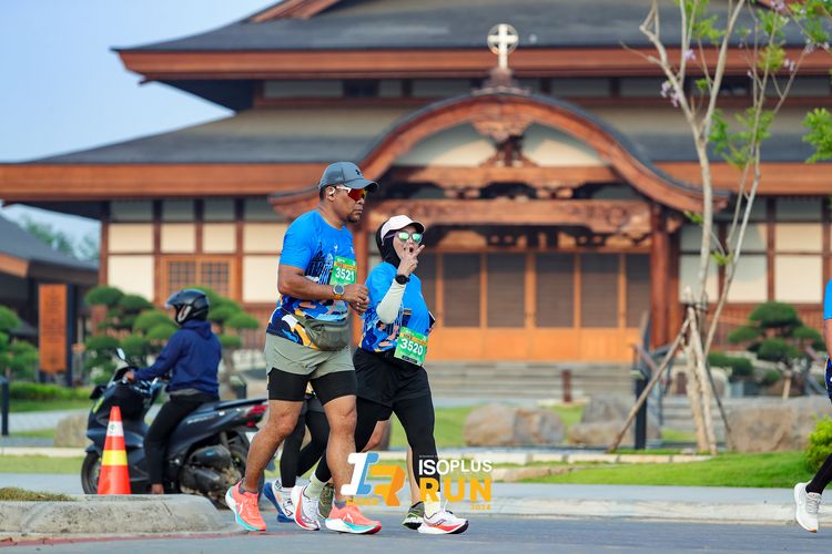 Race photo from ISOPlus Run 2024 Jakarta