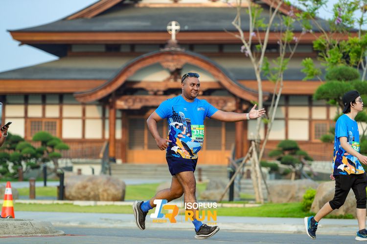Race photo from ISOPlus Run 2024 Jakarta
