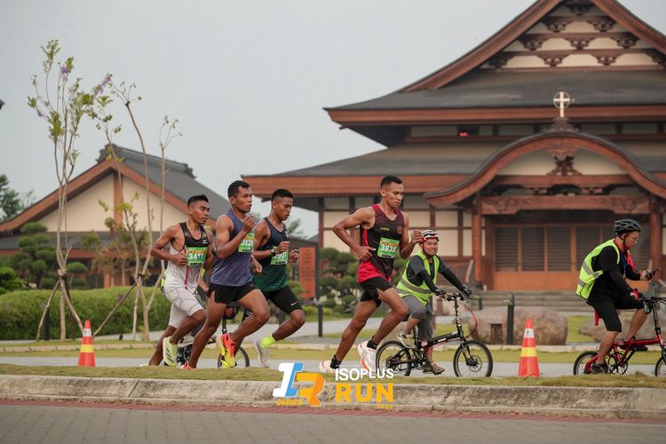 Race photo from ISOPlus Run 2024 Jakarta