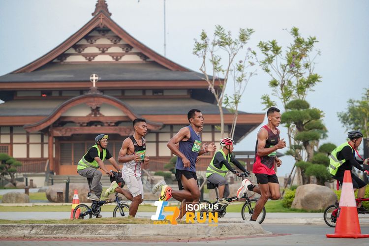 Race photo from ISOPlus Run 2024 Jakarta