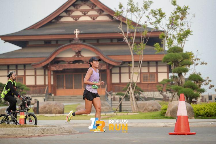 Race photo from ISOPlus Run 2024 Jakarta