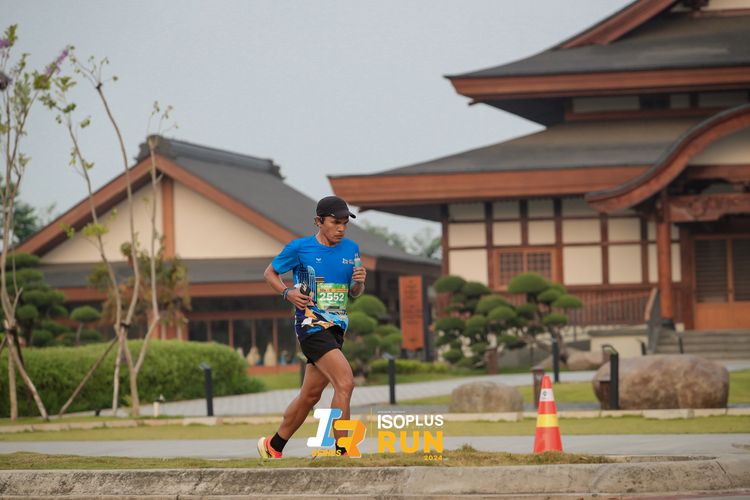 Race photo from ISOPlus Run 2024 Jakarta