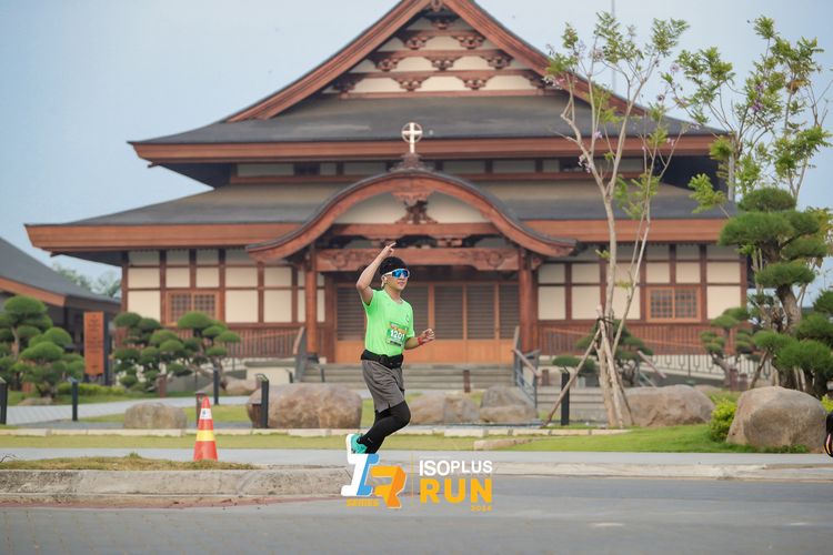 Race photo from ISOPlus Run 2024 Jakarta