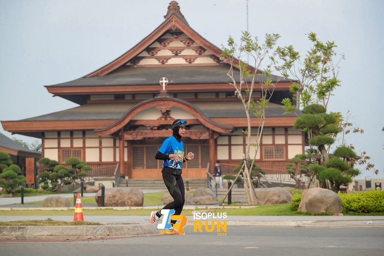 Race photo from ISOPlus Run 2024 Jakarta