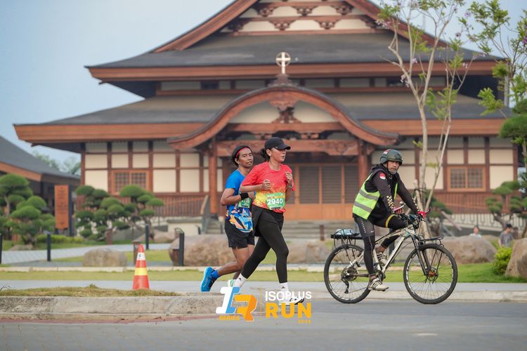 Race photo from ISOPlus Run 2024 Jakarta