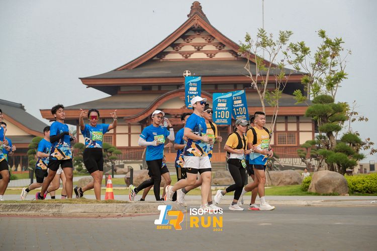 Race photo from ISOPlus Run 2024 Jakarta
