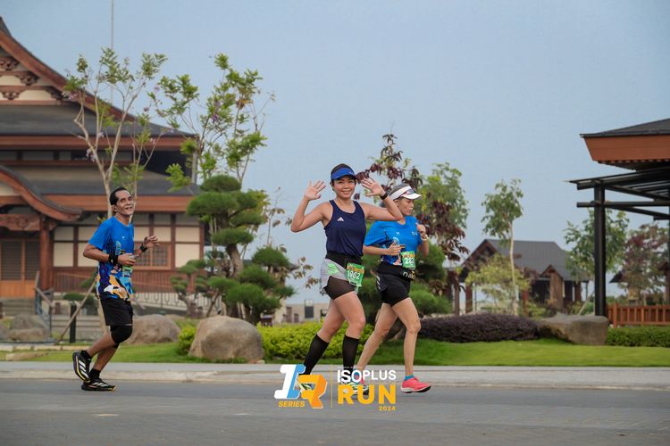 Race photo from ISOPlus Run 2024 Jakarta