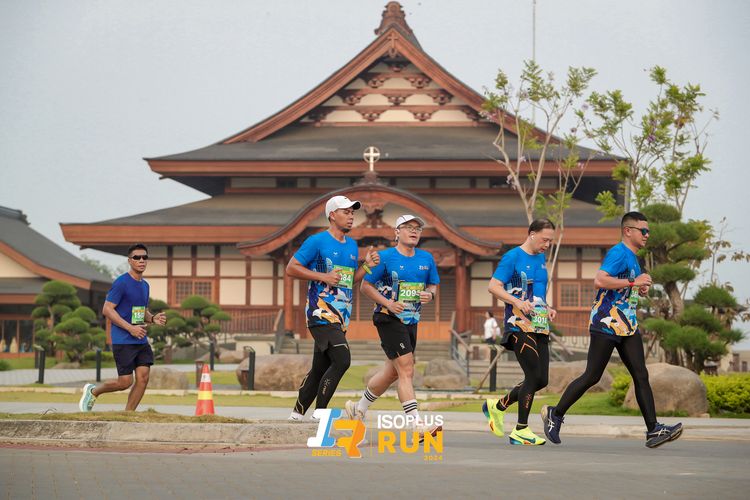 Race photo from ISOPlus Run 2024 Jakarta