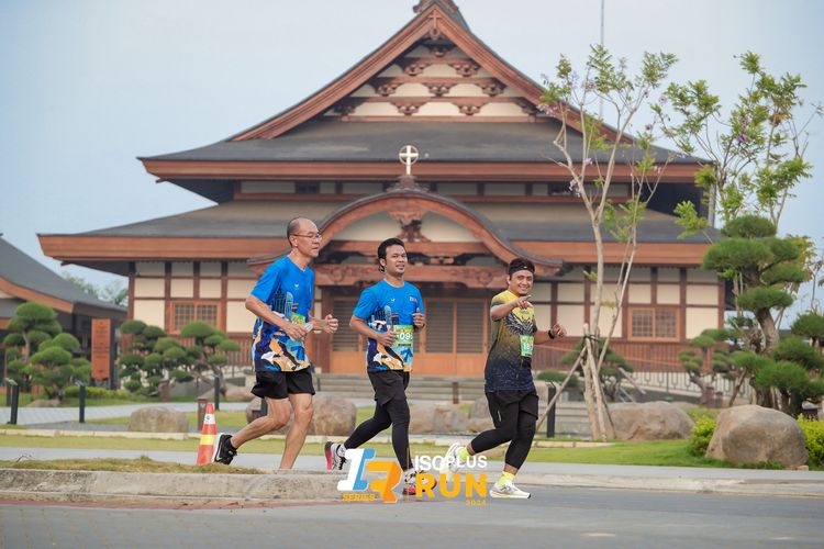 Race photo from ISOPlus Run 2024 Jakarta