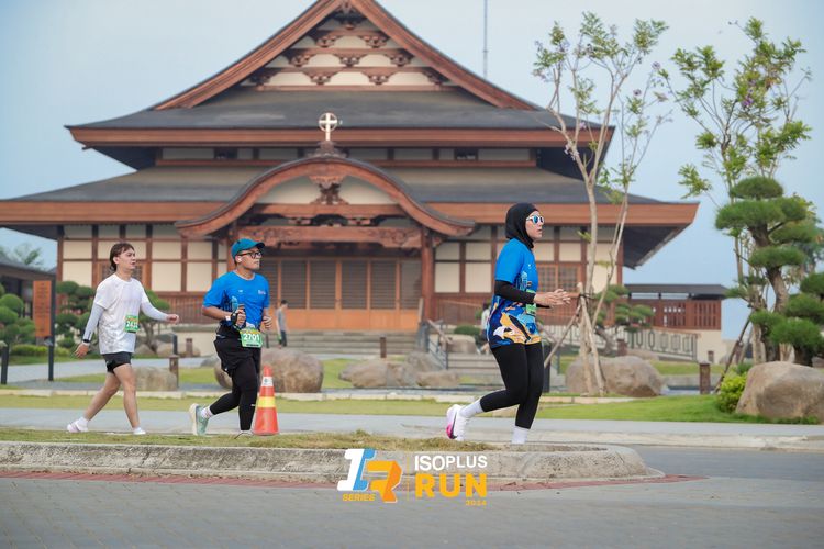 Race photo from ISOPlus Run 2024 Jakarta