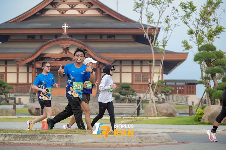Race photo from ISOPlus Run 2024 Jakarta
