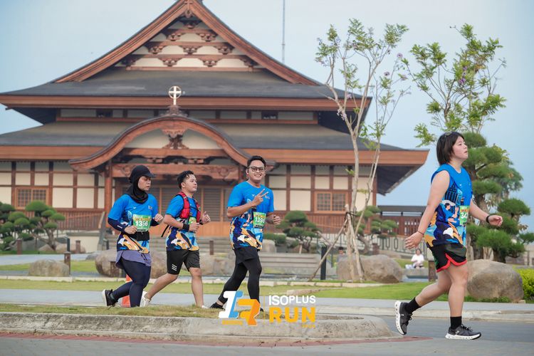Race photo from ISOPlus Run 2024 Jakarta