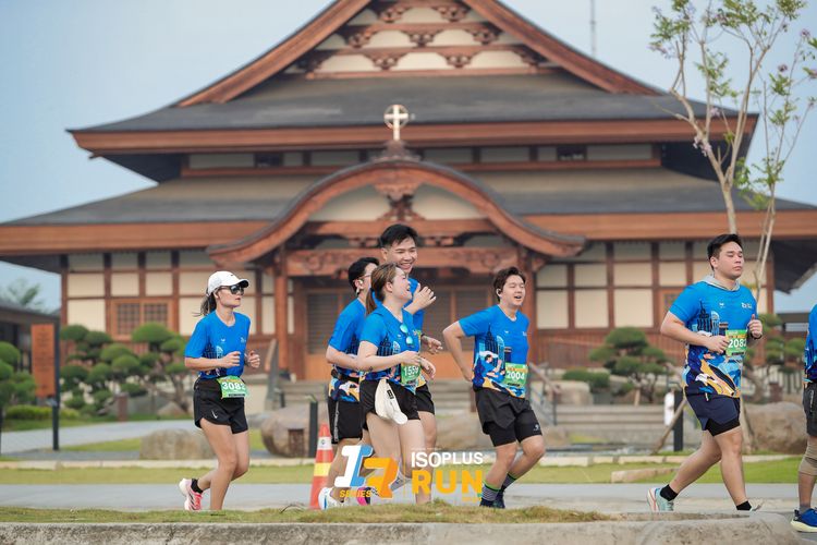 Race photo from ISOPlus Run 2024 Jakarta