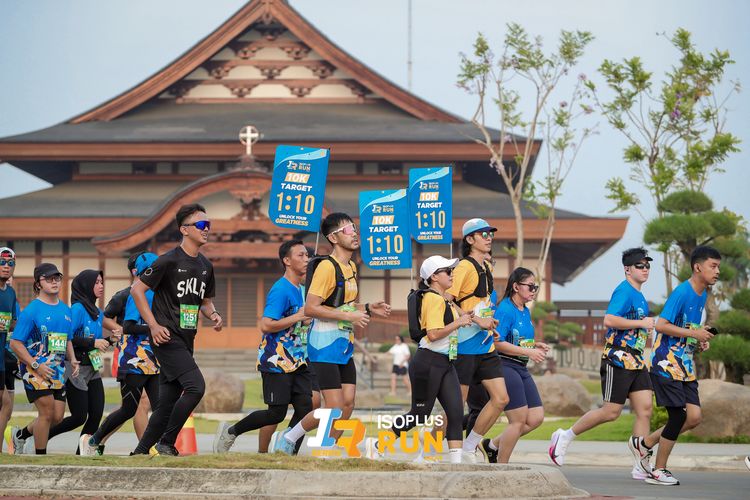 Race photo from ISOPlus Run 2024 Jakarta