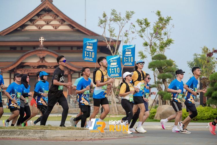 Race photo from ISOPlus Run 2024 Jakarta
