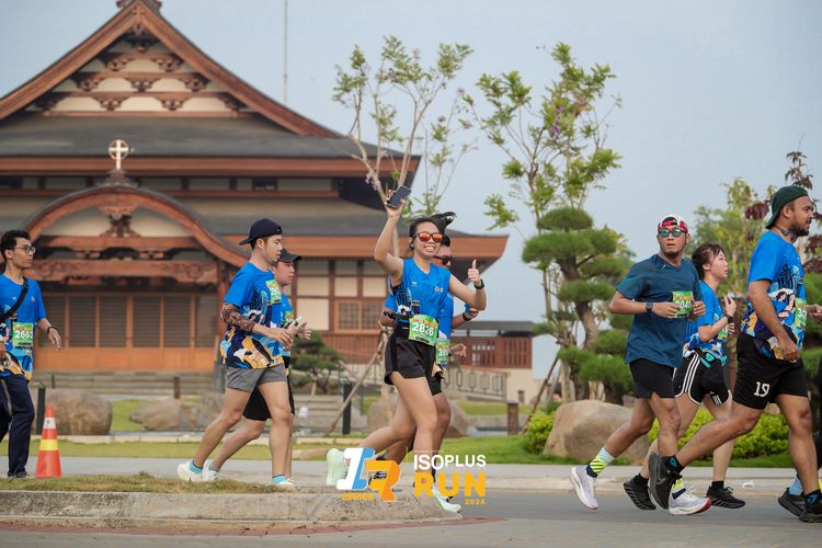 Race photo from ISOPlus Run 2024 Jakarta