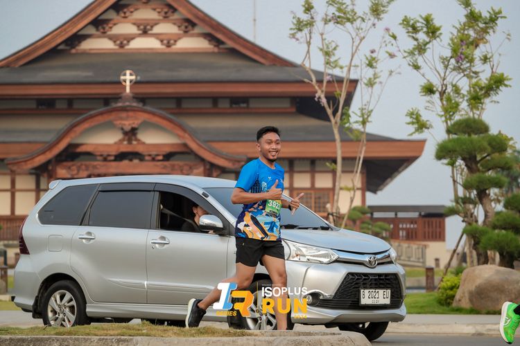 Race photo from ISOPlus Run 2024 Jakarta