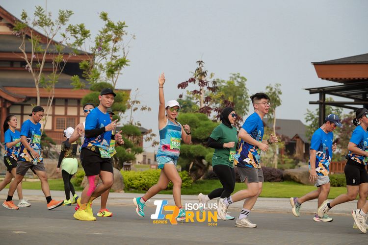 Race photo from ISOPlus Run 2024 Jakarta