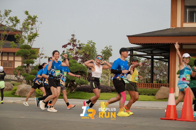 Race photo from ISOPlus Run 2024 Jakarta